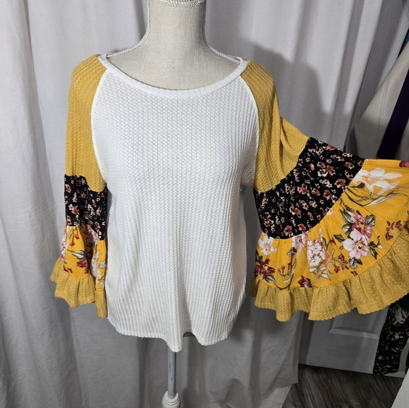 Umgee Boho Style Butterfly Sleeves Blouse Sz Small Like New - Picture 5 of 9